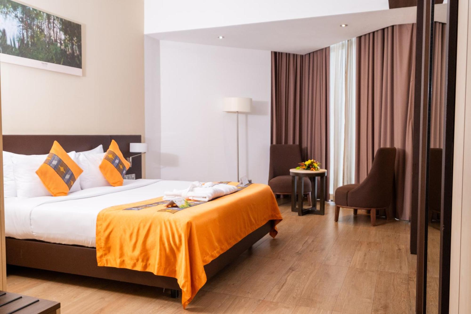 Azalai Hotel Abidjan Bagian luar foto