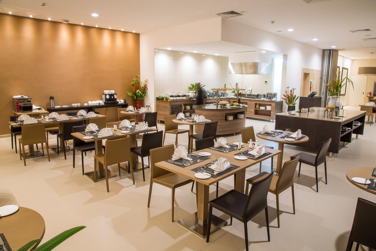 Azalai Hotel Abidjan Bagian luar foto